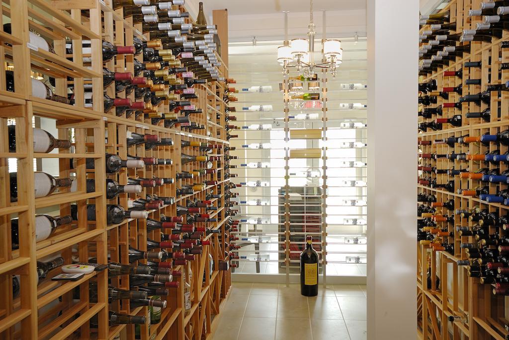 因佩里亚泰勒博恩套房酒店 外观 照片